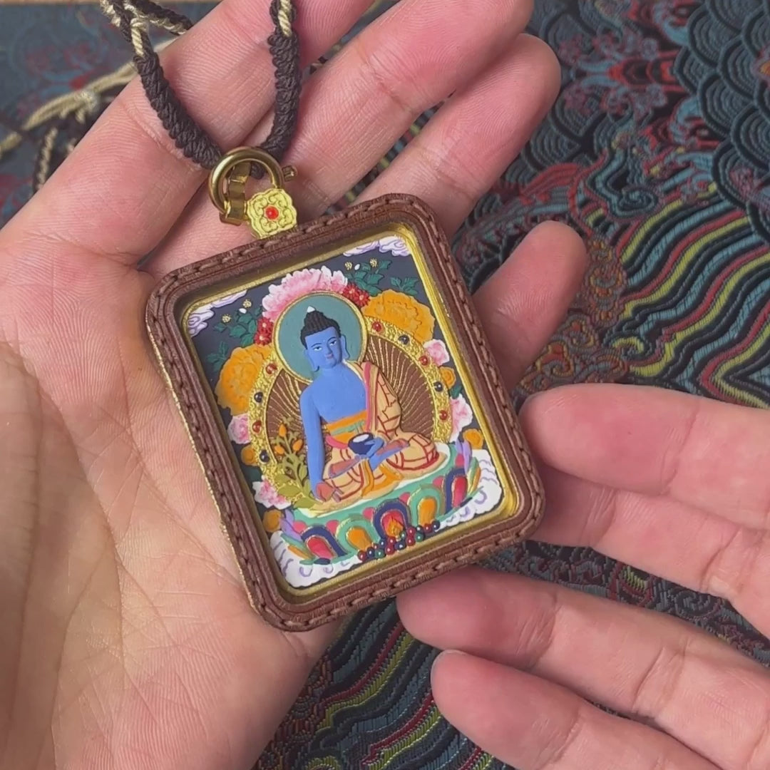 加载视频：Fanchen·Tibetan Hand-painted 3D Thangka Buddha Pendant Necklace